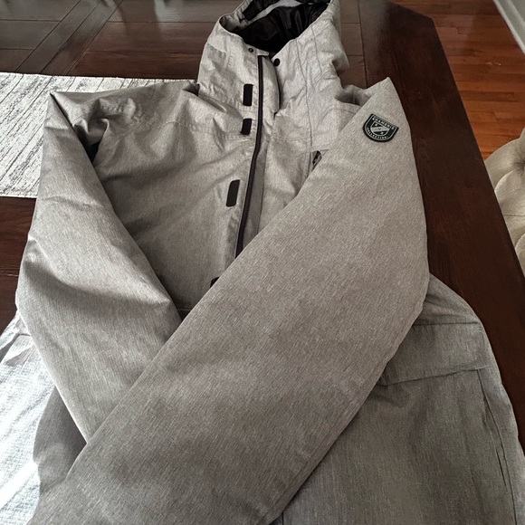 Men’s Chamonix Ski/Snowboarding Coat - Picture 3 of 11